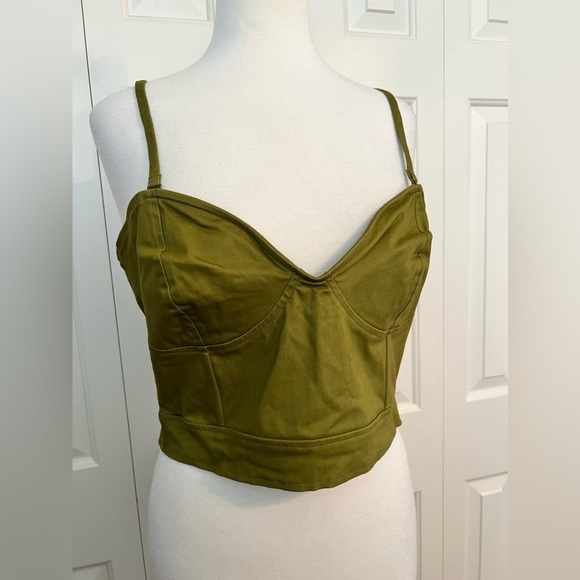NWT LITA by Ciara Strapless Corset in Avocado
Size XL - Picture 7 of 14